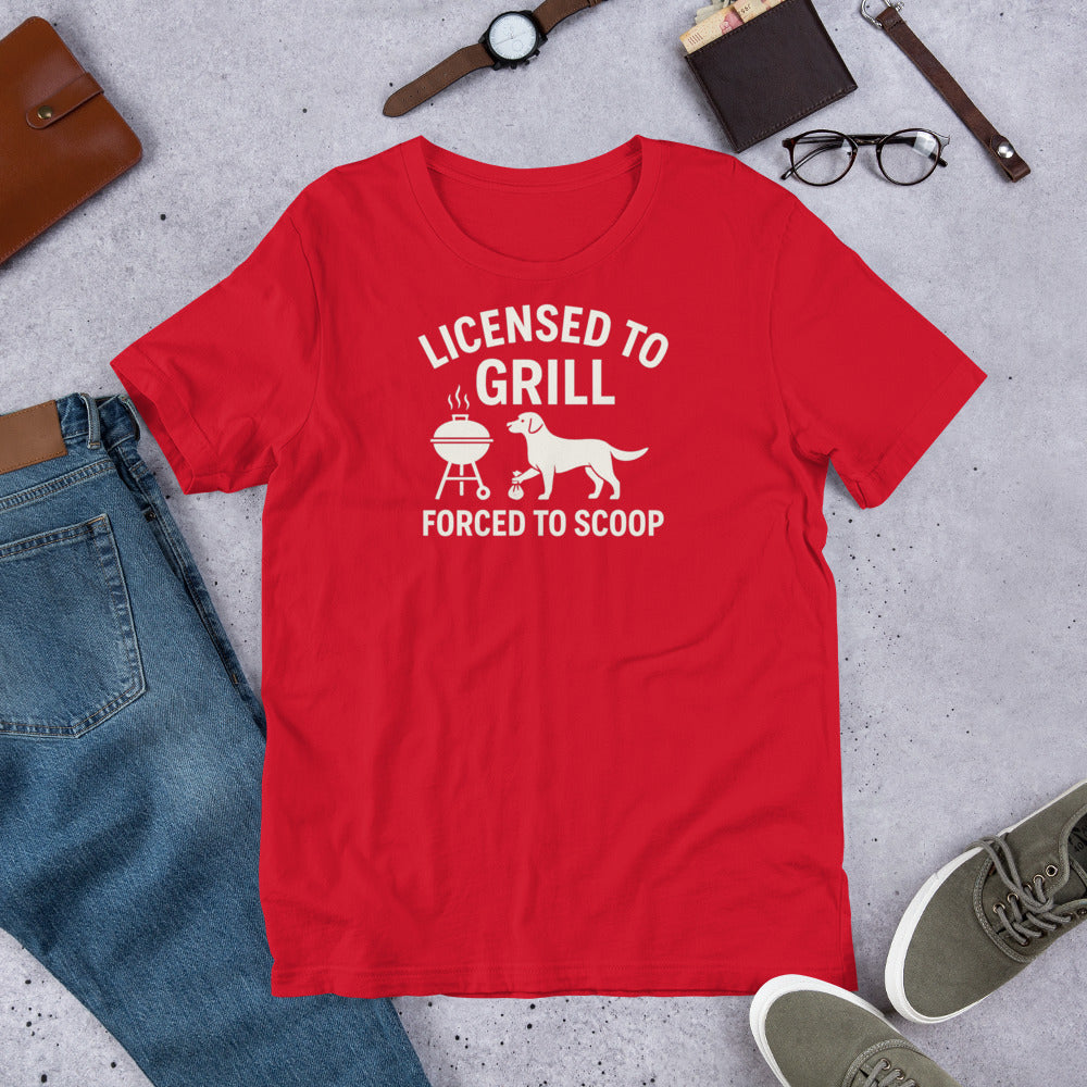 "Licensed To Grill" - Fun Labrador T-Shirt